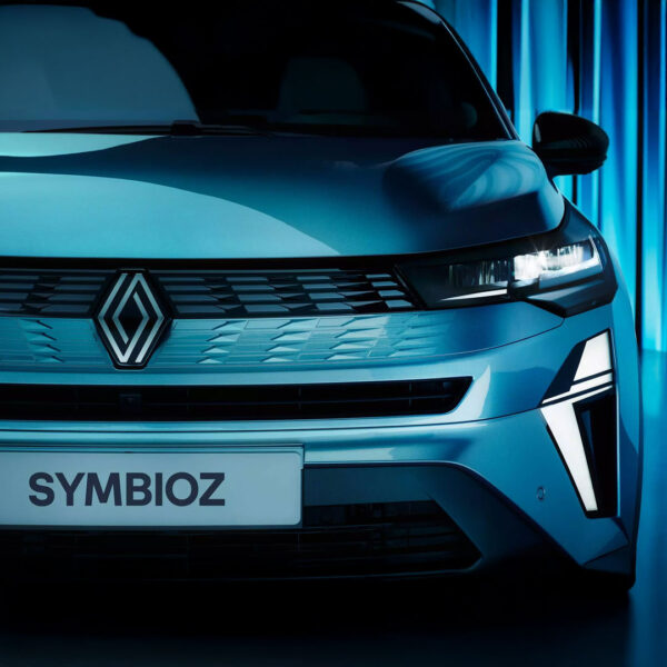 Renault Symbioz E-Tech Full Hybrid - immagine 6