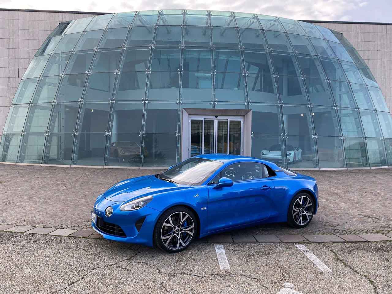Dettaglio auto premium 4